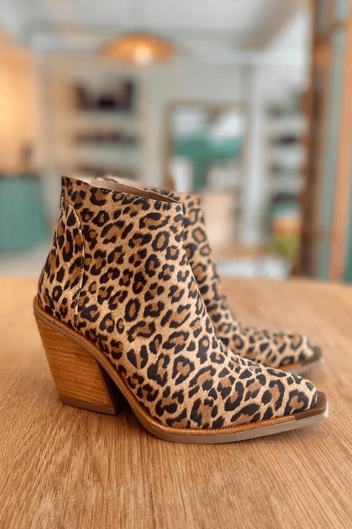 Arden™ | Pointed Cowboy Boots