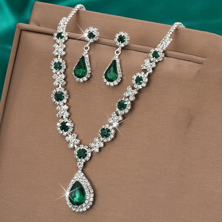Kaylee™ | Emerald Crystal Necklace &amp; Earring Set