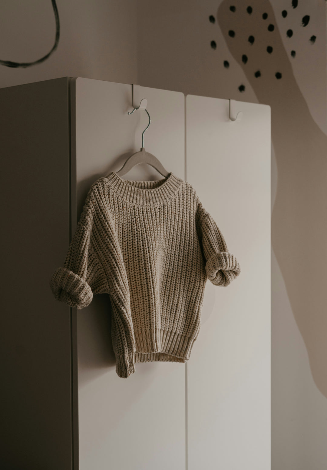 Ribbed knit turtleneck sweater in charcoal